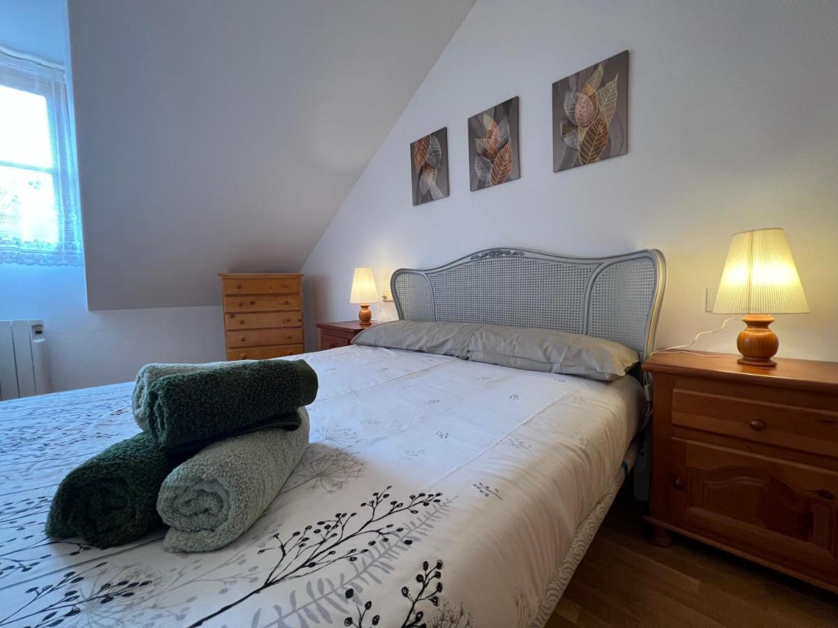 Apartamento Centrico Con Parking - L'Amfitriona Rialp Kültér fotó